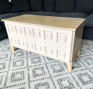 Pottery Barn Inspired Ceder Lined Trunk - Coffee Table / Storage Bench