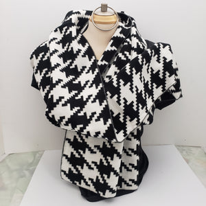 Chevron Scarf - Black and White