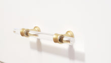 Four Drawer Dresser in Casement White with Gold and Clear Hardware