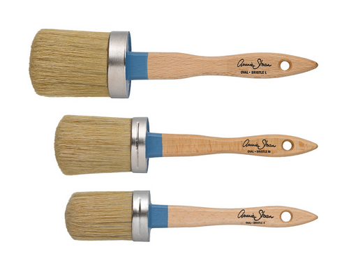 Dixie Belle Synthetic Mini Angle Brush – Country Thang Design