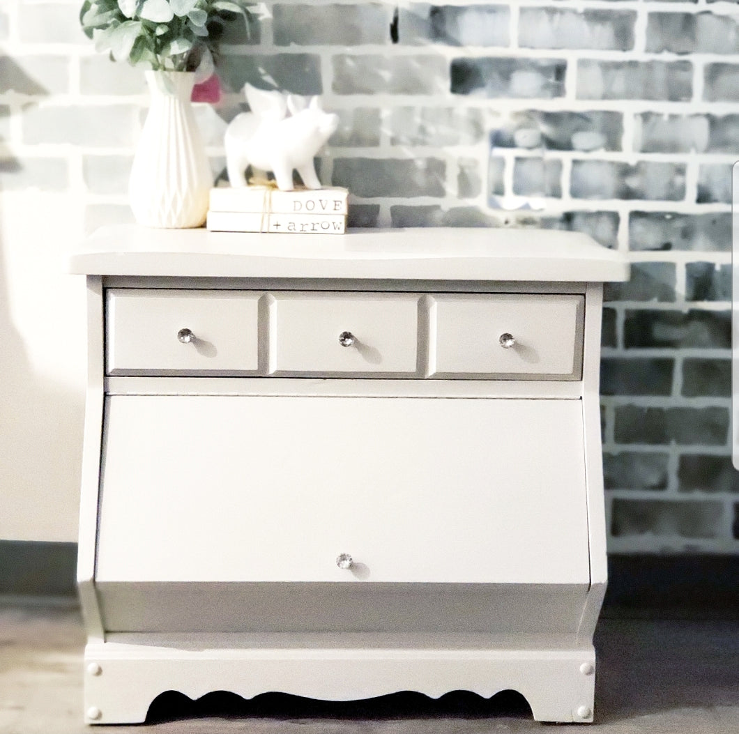 Side Table / Night Stand / Storage Bench in Goddess Ashwagandha by Fusion Mineral Paint