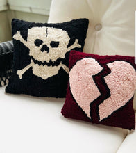 SIGN UP TO BE NOTIFIED - Introduction to Tufting Workshop with Kerry Houlding
